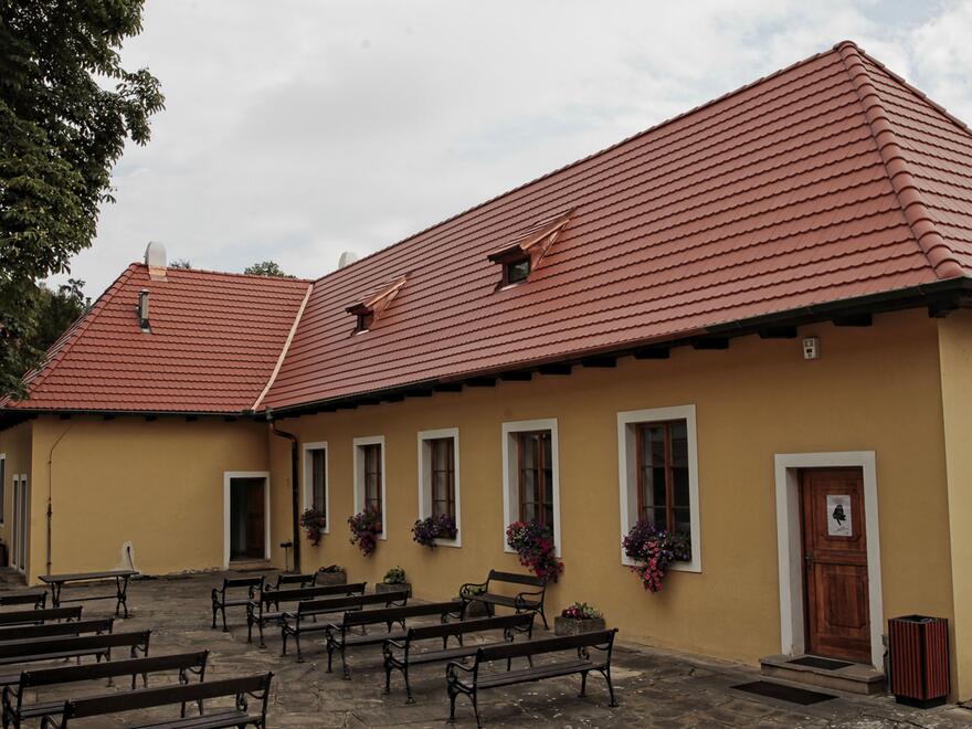 Korall | Střešní taška Rundo
