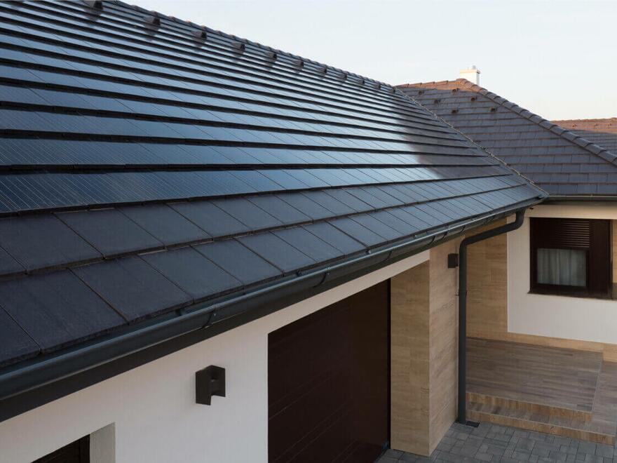 Solární taška Generon | Solární střešní taška Generon