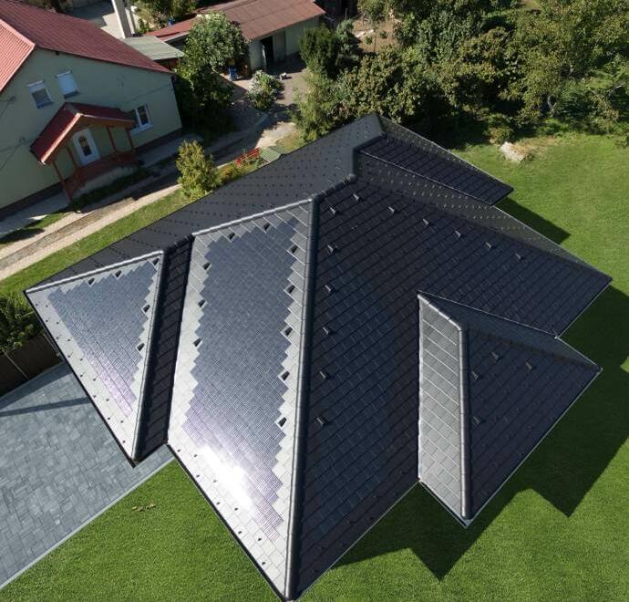 Solární taška Generon | Solární střešní taška Generon