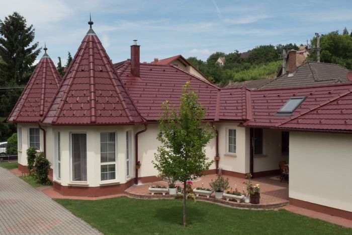 Betonová střešní krytina Rundo Betonová střešní krytina Rundo